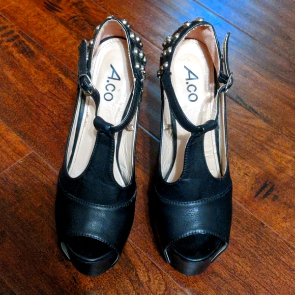 Knockoff Jeffery Campbell pumps - Picture 2 of 5